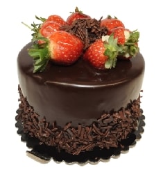 4 kişilik çikolatalı yaş pasta Doğum günü pastası Samsun pasta