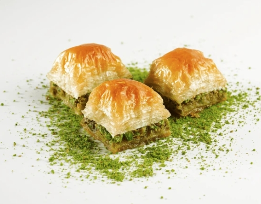 Özel 750 Gr Fıstıklı Baklava - Taze ve Yoğun Samsun pasta
